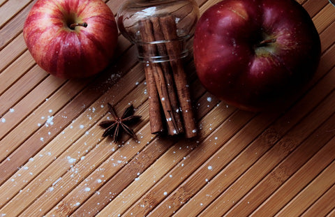Apple & Spiced Cinnamon Wax Melt Snap Bar - Candles Sniffs & Gifts