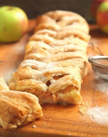 Apple Strudel Wax Melt Snap Bar - Candles Sniffs & Gifts 